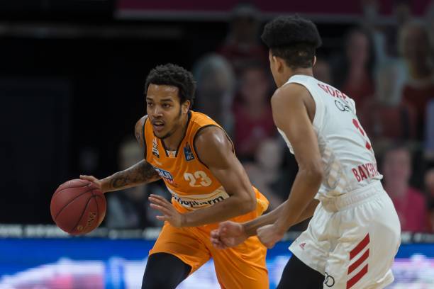 指挥线间防 指挥线间防